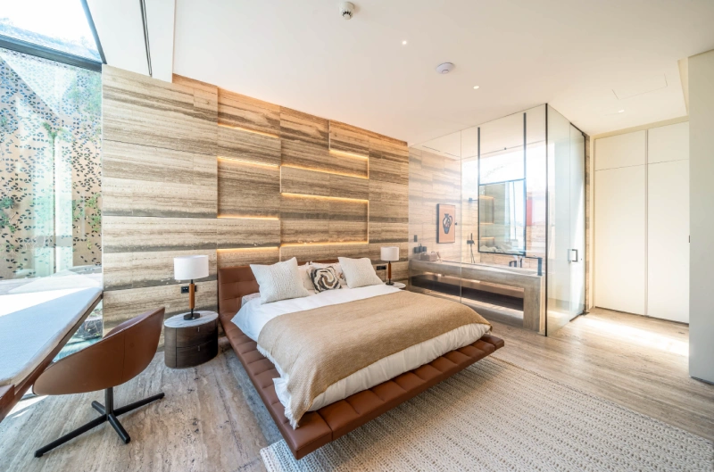 Luxuriöse 6-Zimmer Beach Mansion mit Privatpool und Kinoraum