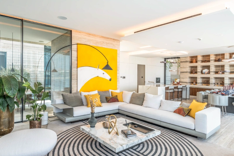 Luxuriöse 6-Zimmer Beach Mansion mit Privatpool und Kinoraum