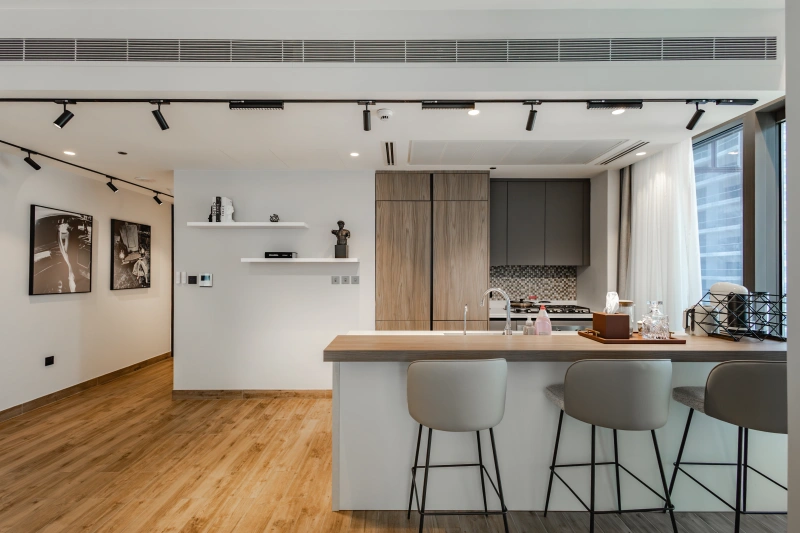 Exklusive 2-Zimmer-Wohnung direkt an der Marina, voll möbliert. Perfektes Zuhause am Wasser!