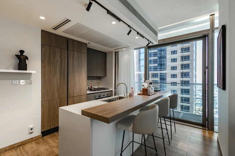 Exklusive 2-Zimmer-Wohnung direkt an der Marina, voll möbliert. Perfektes Zuhause am Wasser!