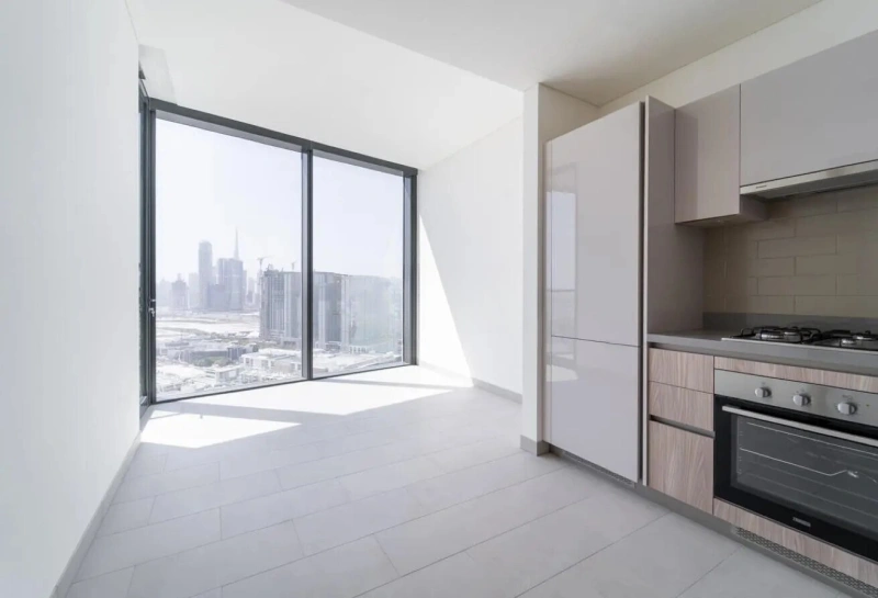 Luxurious 2-Bedroom Apartment With Park &Amp; Burj Khalifa Views In Sobha Hartland Waves