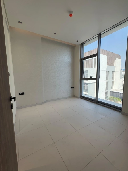 Neues 2-Zimmer-Apartment mit Poolblick in der Torino-Community von Oro24 in Arjan!