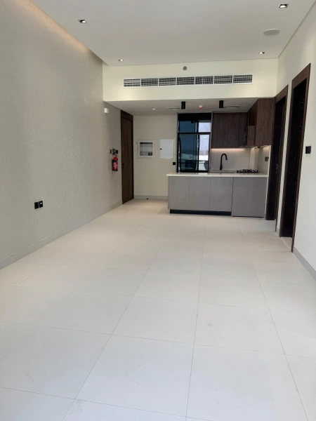 Neues 2-Zimmer-Apartment mit Poolblick in der Torino-Community von Oro24 in Arjan!