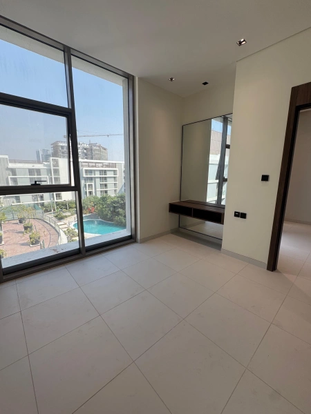 Neues 2-Zimmer-Apartment mit Poolblick in der Torino-Community von Oro24 in Arjan!