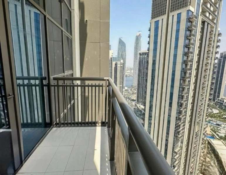 Ein-Schlafzimmer-Apartment mit modernem Design