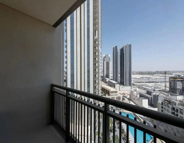 Ein-Schlafzimmer-Apartment mit modernem Design