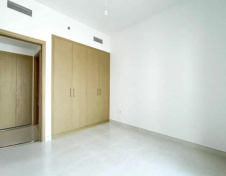 Ein-Schlafzimmer-Apartment mit modernem Design