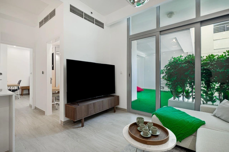 Luxuriöses 2-Zimmer-Apartment mit möblierter Designer-Einrichtung