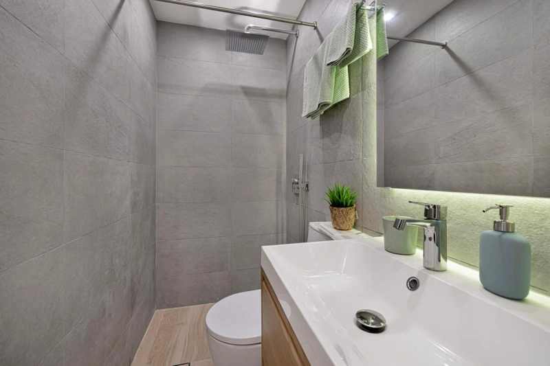 Luxuriöses 2-Zimmer-Apartment mit möblierter Designer-Einrichtung