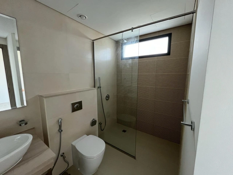 Traumhaftes Stadthaus in Damac Hills 1 mit 5 Schlafzimmern, direktem Parkzugang und Malibu Bay!