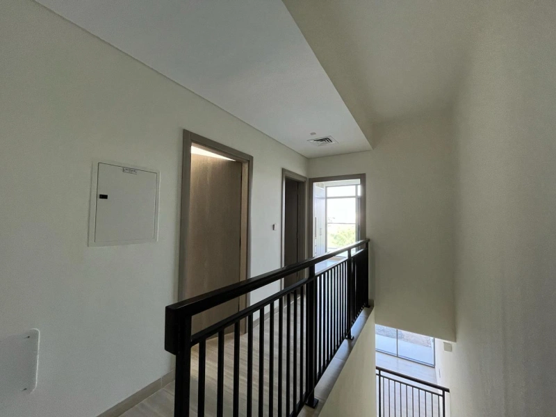 Traumhaftes Stadthaus in Damac Hills 1 mit 5 Schlafzimmern, direktem Parkzugang und Malibu Bay!