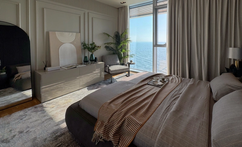 Luxuriöse Wohnung mit 5 Schlafzimmern, Meerblick & Dienstmädchenzimmer in bester Lage!