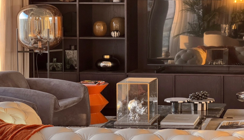 Luxuriöse Wohnung mit 5 Schlafzimmern, Meerblick & Dienstmädchenzimmer in bester Lage!