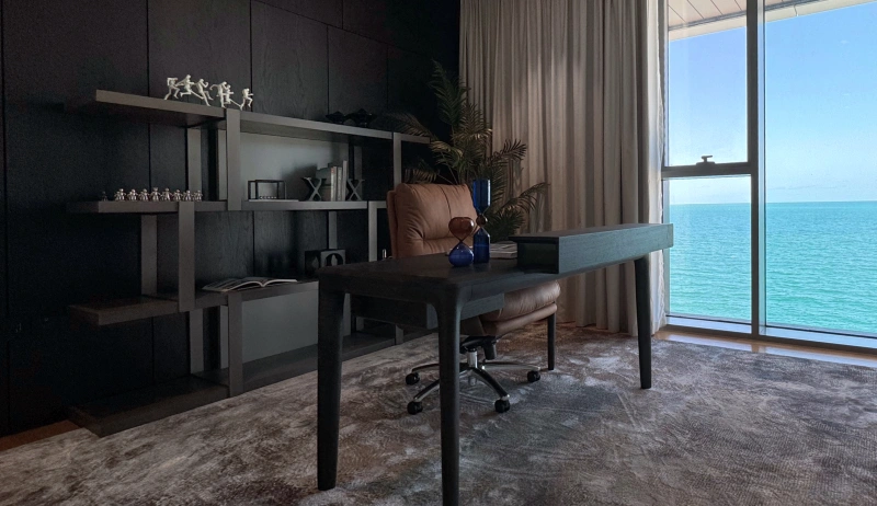 Luxuriöse Wohnung mit 5 Schlafzimmern, Meerblick & Dienstmädchenzimmer in bester Lage!