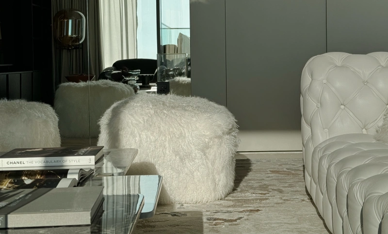 Luxuriöse Wohnung mit 5 Schlafzimmern, Meerblick & Dienstmädchenzimmer in bester Lage!