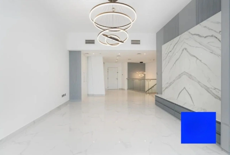 Luxe Penthouse mit 3 Schlafzimmern: Traumblick über das Meer vom hohen Stockwerk aus!