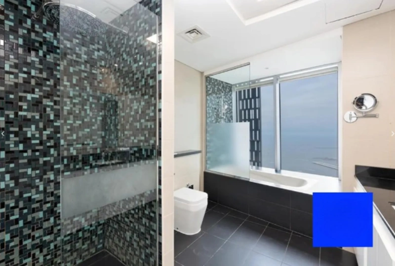 Luxe Penthouse mit 3 Schlafzimmern: Traumblick über das Meer vom hohen Stockwerk aus!