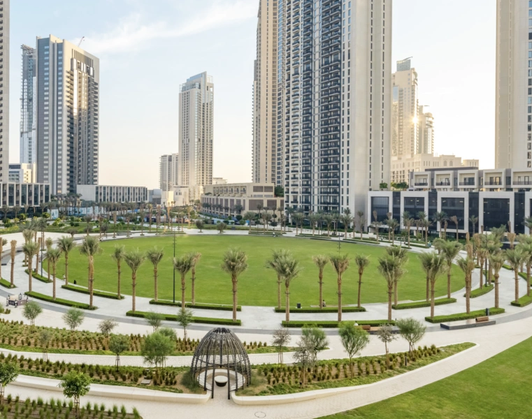 Luxuriöses 2-Zimmer-Apartment mit künstlichem Lagunenbereich - Übergabe in Kürze!