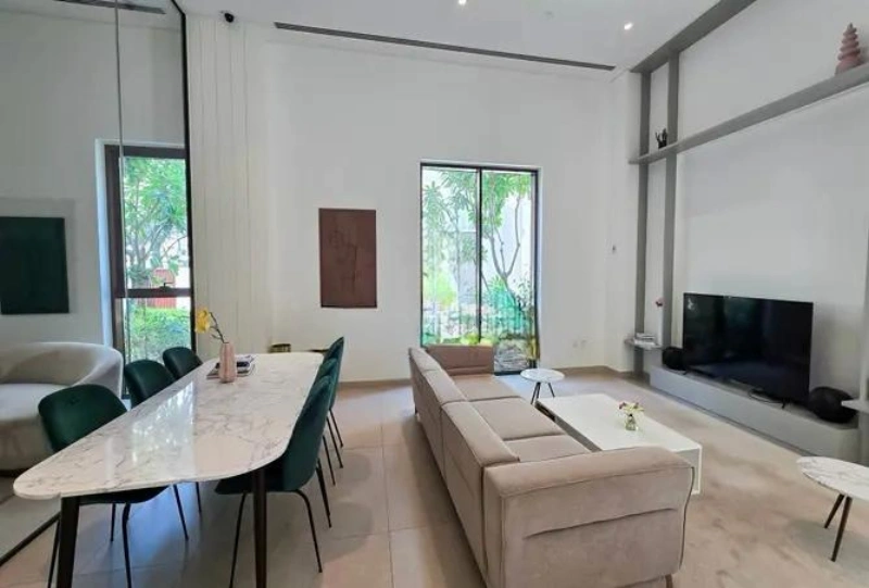 Stilvolles Apartment mit einem Schlafzimmer, modernem Design und atemberaubender Aussicht