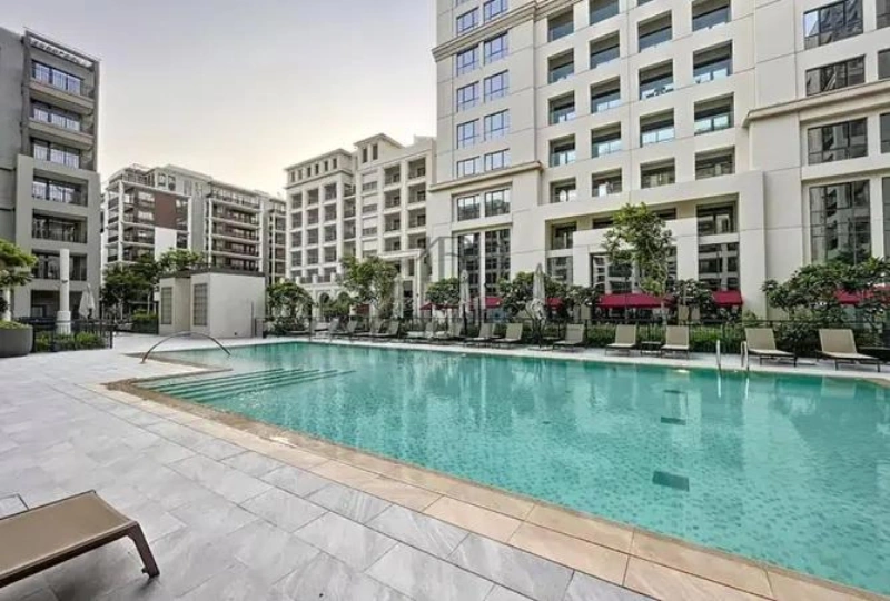 Stilvolles Apartment mit einem Schlafzimmer, modernem Design und atemberaubender Aussicht