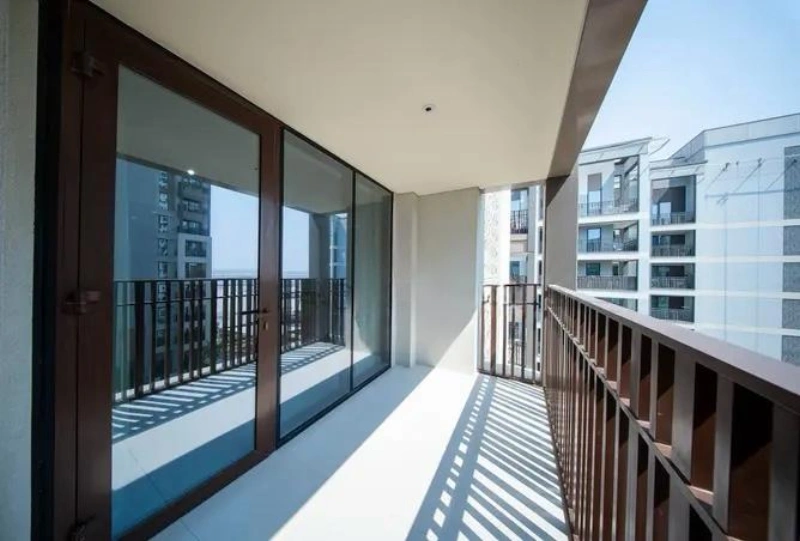 Stilvolles Apartment mit einem Schlafzimmer, modernem Design und atemberaubender Aussicht