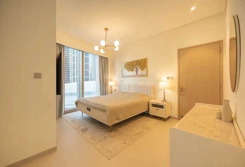 Moderne Wohnung mit Blick auf den Burj Khalifa, großzügig geschnitten und luxuriös ausgestattet!