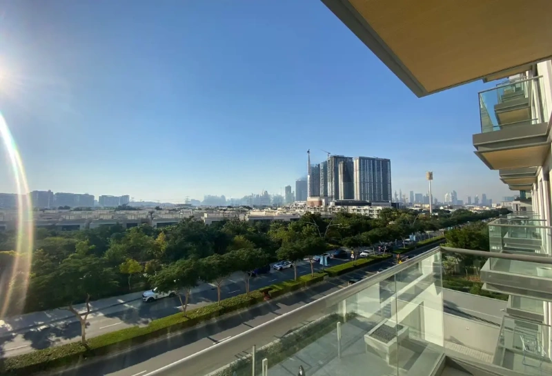 Exklusive 2-Zimmer Wohnung mit Parkblick und hochwertiger Ausstattung in Hartand Greens