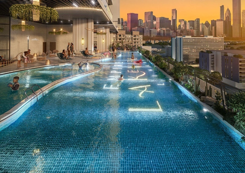 Luxuriöses Duplex-Apartment mit privatem Pool, drei Balkonen und separatem Dienstzimmer