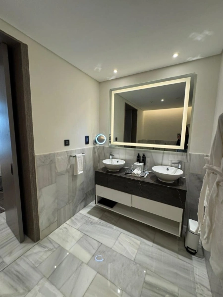 Traumhaftes Luxusapartment am Strand mit 2 Schlafzimmern in Top-Lage!