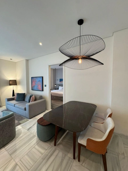 Traumhaftes Luxusapartment am Strand mit 2 Schlafzimmern in Top-Lage!