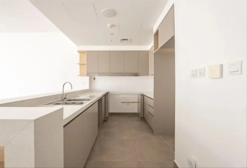 Stunning Three Bedroom Apartment with Modern Design