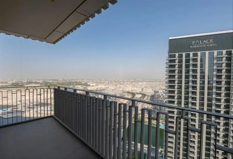 Stunning Three Bedroom Apartment with Modern Design