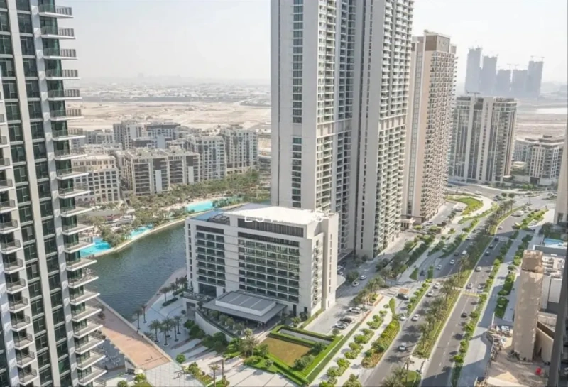 Stunning Three Bedroom Apartment with Modern Design