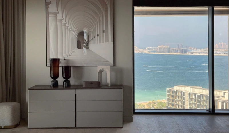 Exklusives 5-Schlafzimmer-Penthouse mit privatem Pool und Jacuzzi