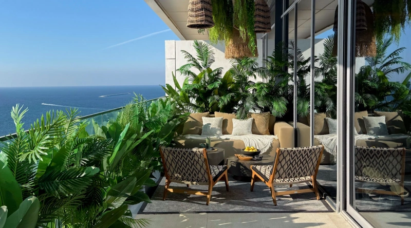 Exklusives 5-Schlafzimmer-Penthouse mit privatem Pool und Jacuzzi