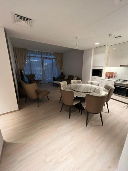 Luxuriöse 3-Zimmer-Wohnung mit Blick auf Vida Beach Resort in Palace Residence Creek Harbour