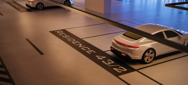 Luxuriöse 5-Zimmer-Duplex-Sky-Villa mit Dienstbotenzimmer und riesigem Balkon mit privatem Pool