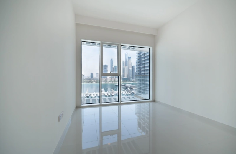 Traumhaftes 2-Zimmer-Apartment direkt am Strand - Eleganz und Meerblick vereint!