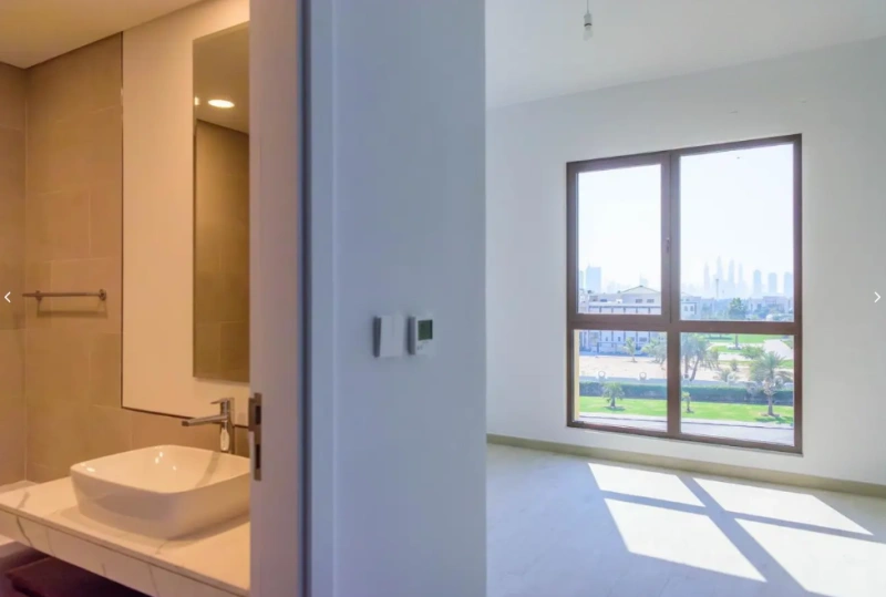 Luxuriöses 3-Zimmer-Apartment mit Hausmädchenzimmer und eigenem Bad - ein Traum Zuhause!