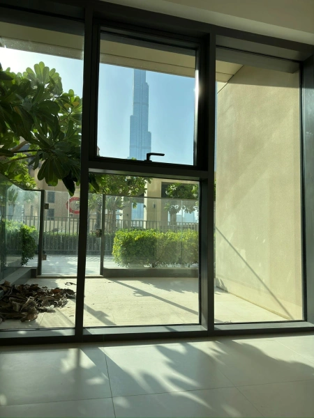 Luxus-Apartment im Herzen von Dubai mit Blick auf den Burj Khalifa