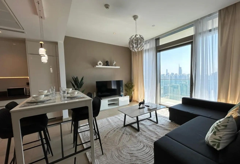 Elegantes Apartment mit vollem Marina-Panoramablick in Dubai Marina