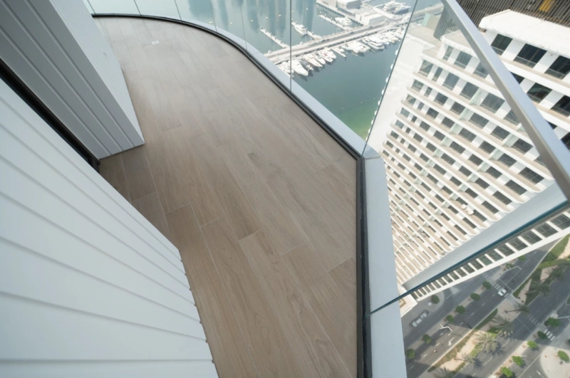 Exklusives 2-Schlafzimmer Apartment am Strand mit luxuriöser Eleganz